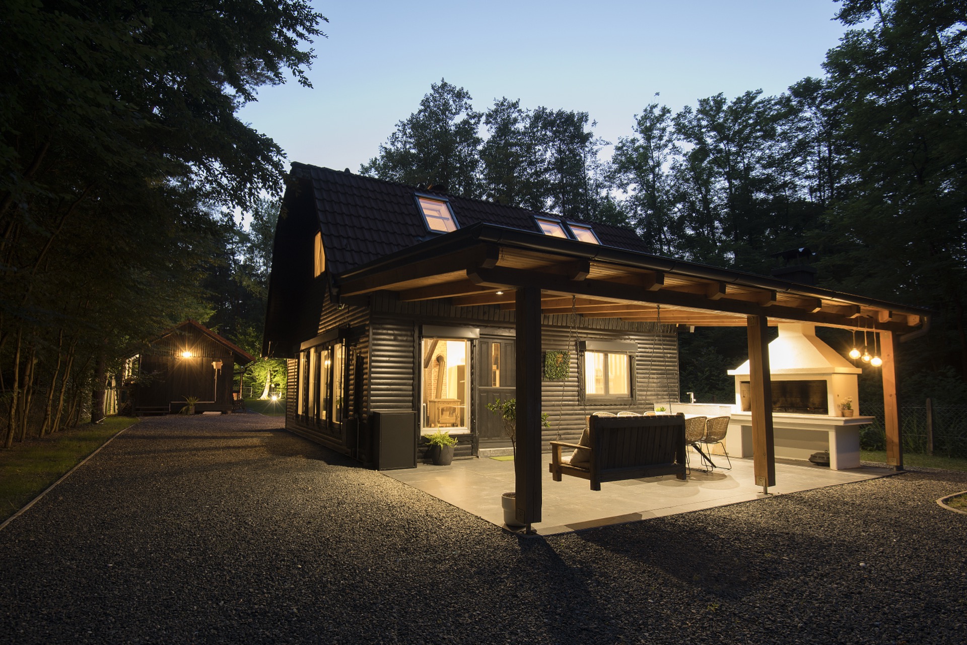 Nest luxury forest cabin